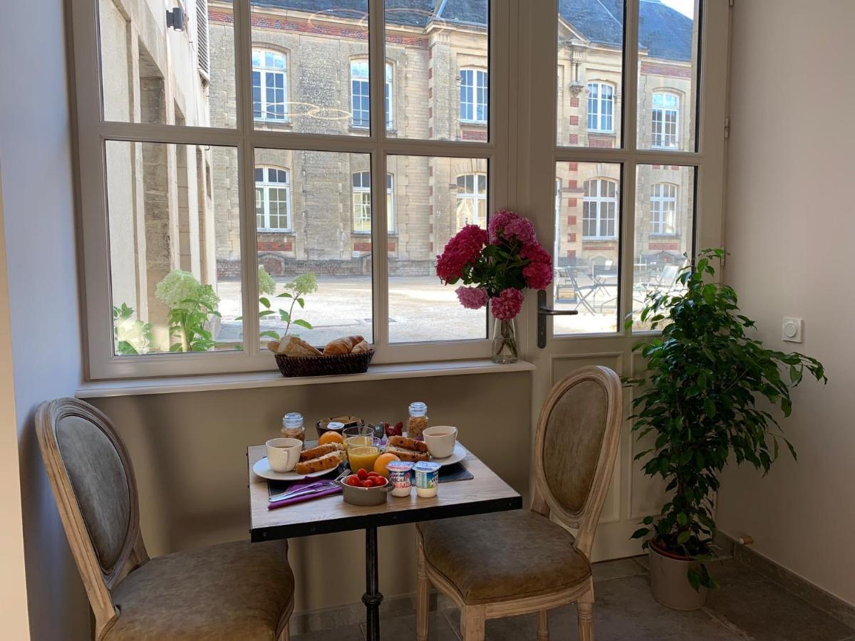 Belle Normandy Hotel บาเยอ ภายนอก รูปภาพ