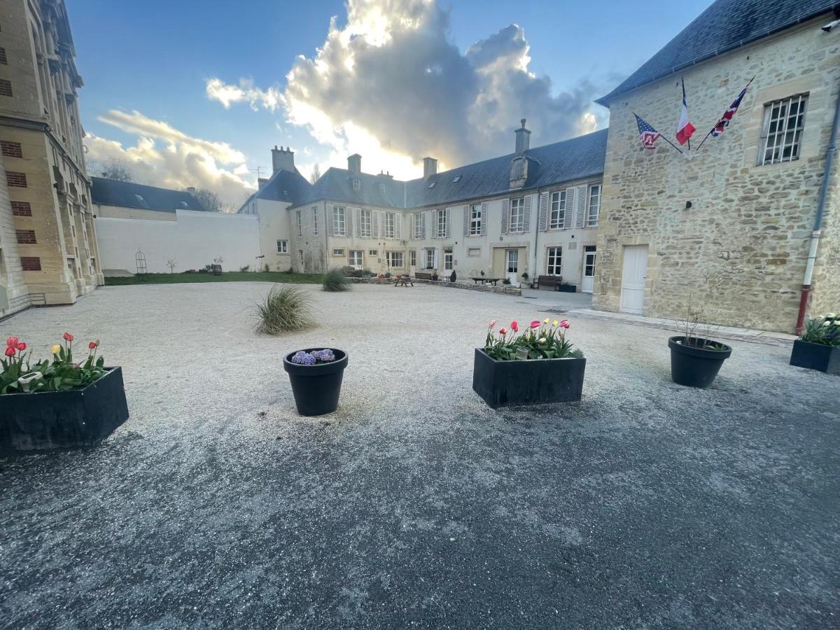 Belle Normandy Hotel บาเยอ ภายนอก รูปภาพ